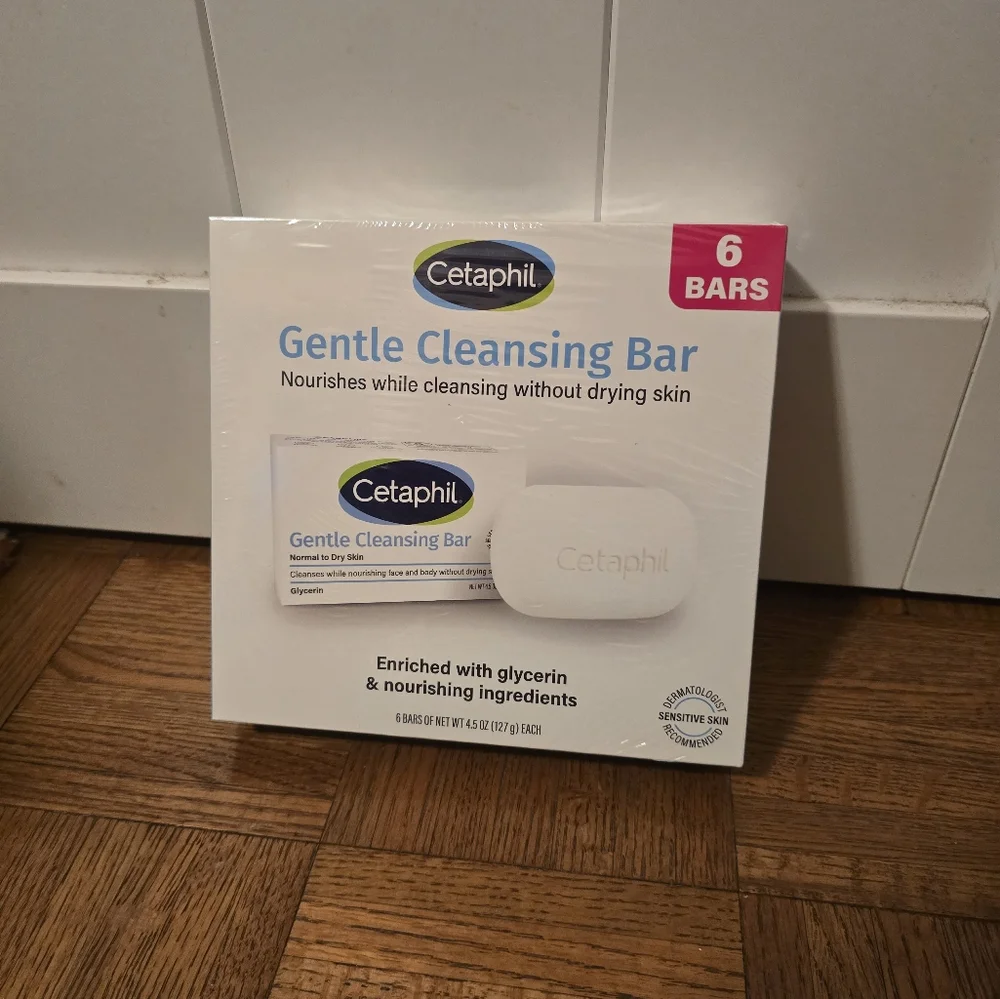 Cetaphil Gentle Cleansing Moisturizes Bar 6 pack 4.5 oz Each